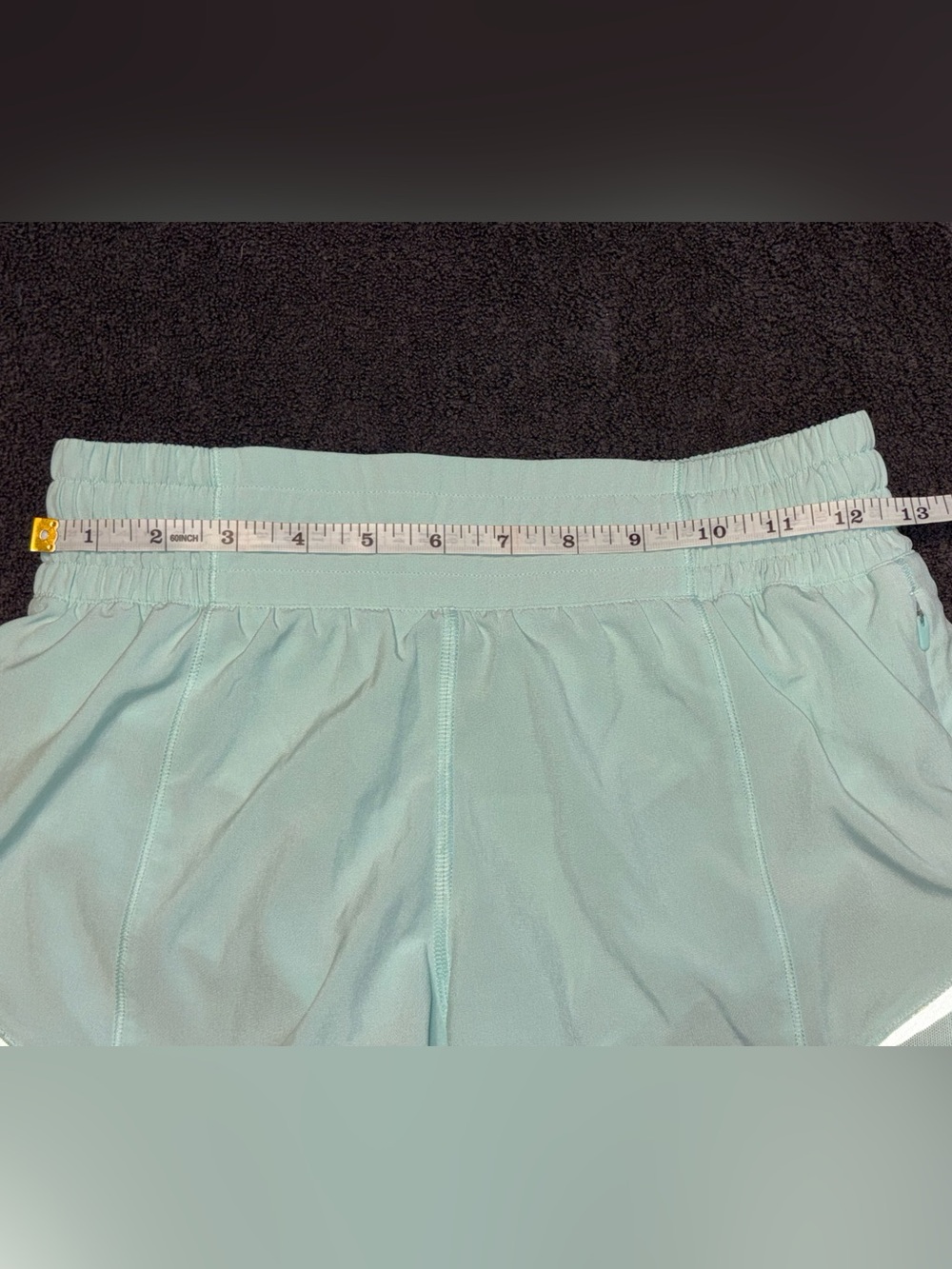 Lululemon lined Hotty Hot HR 2.5” Ideal Mint - Picture 9 of 9